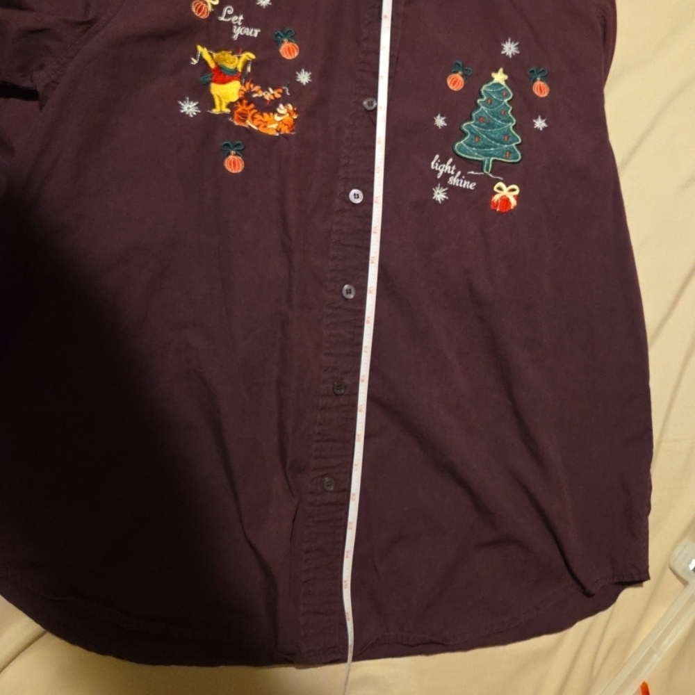 Disney Winnie The Pooh Embroidered Christmas Button Down Maroon Blouse size XL - Picture 7 of 9